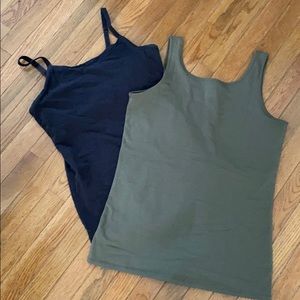 Duluth no yank tanks LNWT